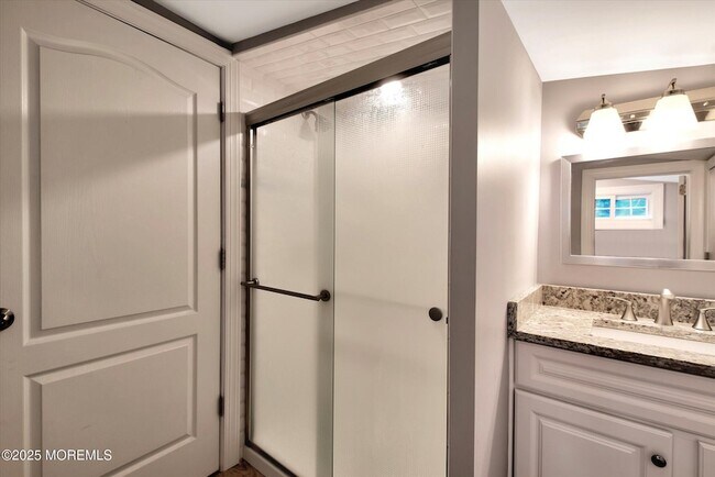 Building Photo - 88 Dutch Lane Rd