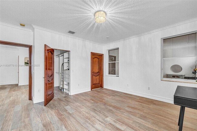 Building Photo - 19480 SW 39th Ct
