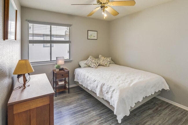 Building Photo - 8836 Francia Trail