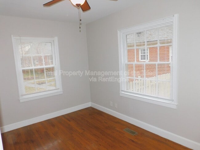 Building Photo - 1232 Pamlico Dr