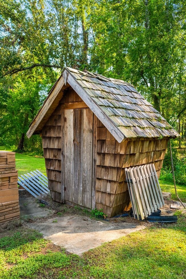 Building Photo - 139 Nantachie Dam