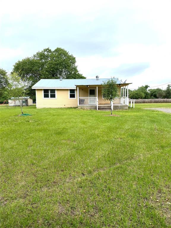 Primary Photo - 271 Matthew Cove
