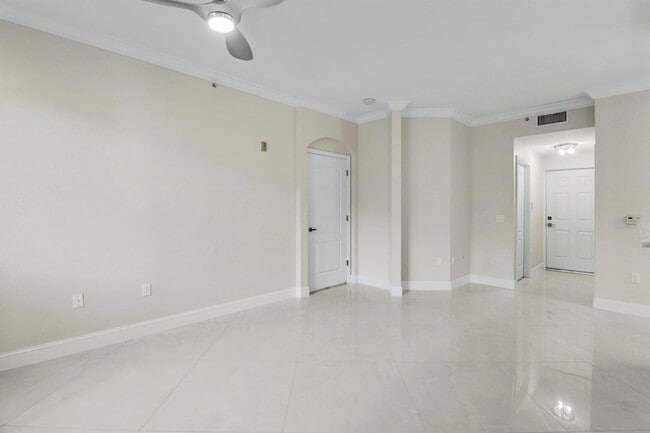 Building Photo - 11010 Legacy Dr