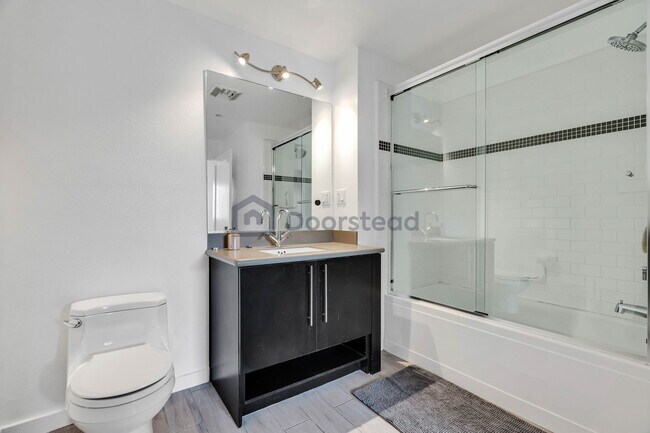 Building Photo - 13045 Pacific Promenade