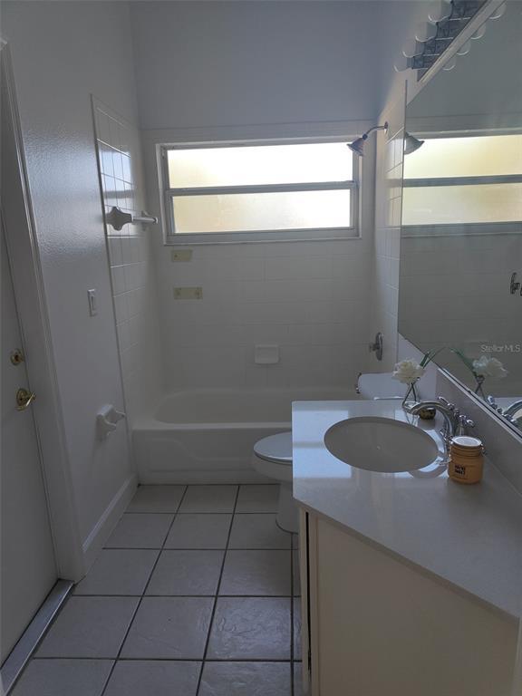 Building Photo - 3045 Lazlo Ln