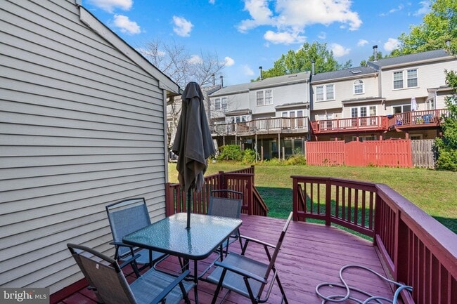 Building Photo - 20324 Cedarhurst Way