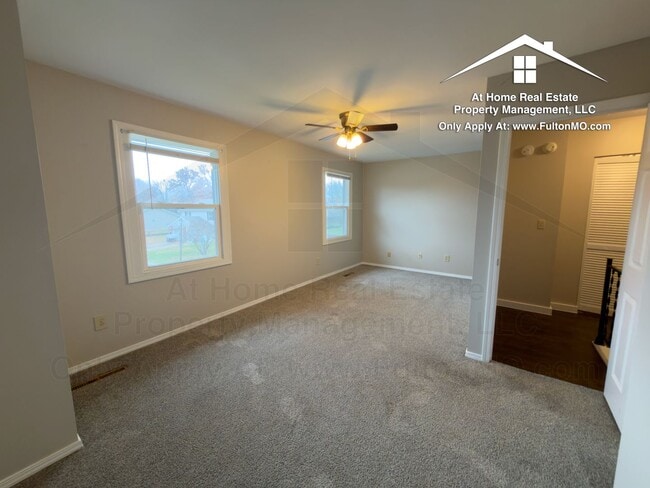 Building Photo - 1822 Springdale Ct