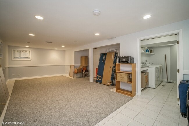 Building Photo - 110 Plum Tree Rd