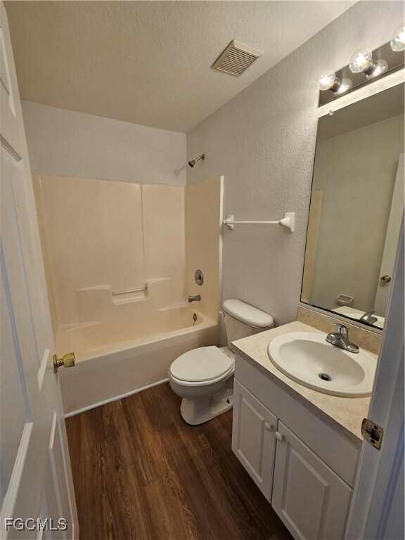 Building Photo - 5215 3rd St W