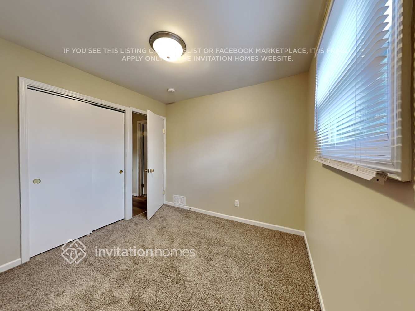 Building Photo - 3202 Pheasant Dr