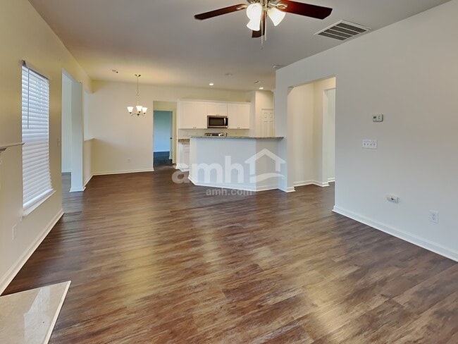 Building Photo - 415 Caperton Way