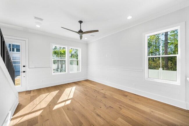 Building Photo - 520 S County Hwy 393