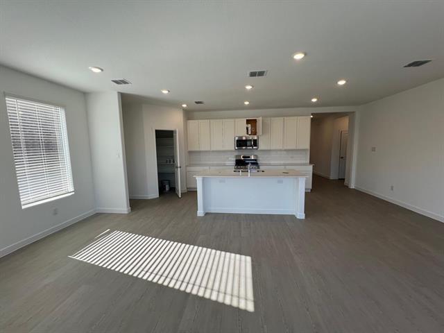 Building Photo - 10009 Warlander Dr