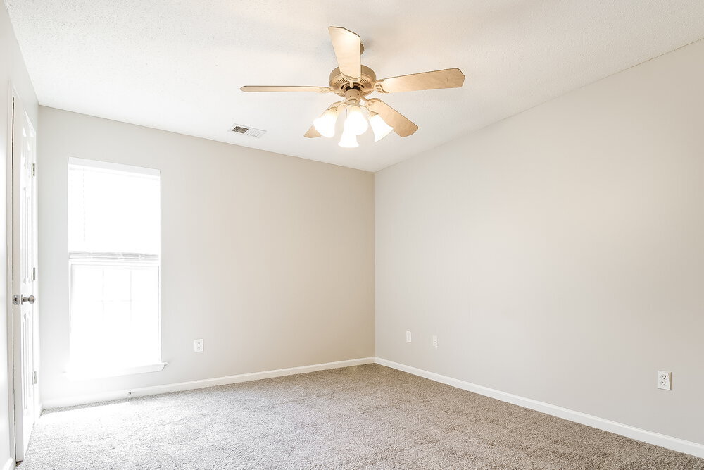 Building Photo - 1649 Cherry Creek Dr