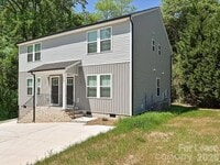 Building Photo - 580 Pleasant Ave