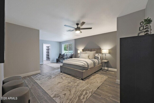 Building Photo - 8444 E Bonita Dr