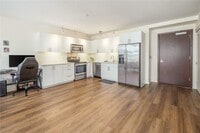 Building Photo - Symphony 1 bedroom