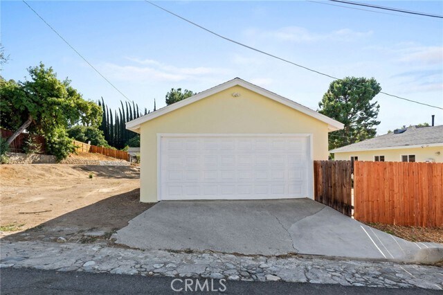 Building Photo - 168 E Highland Ave