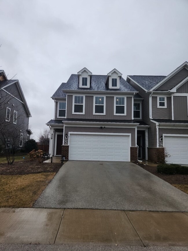 Building Photo - 529 Wolverine Dr