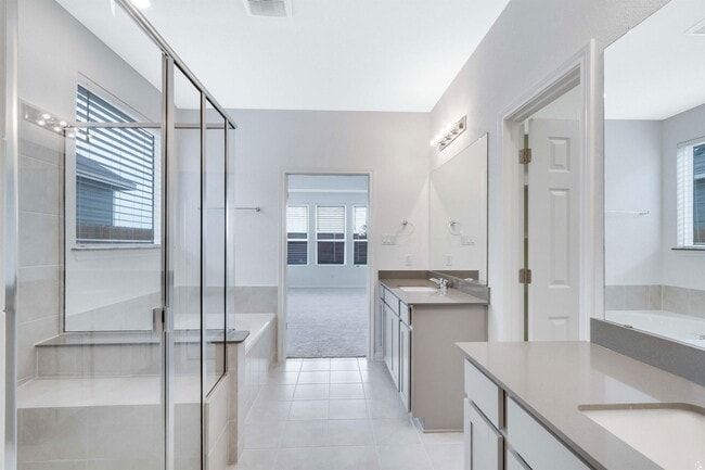 Building Photo - 17629 Shafer Dr