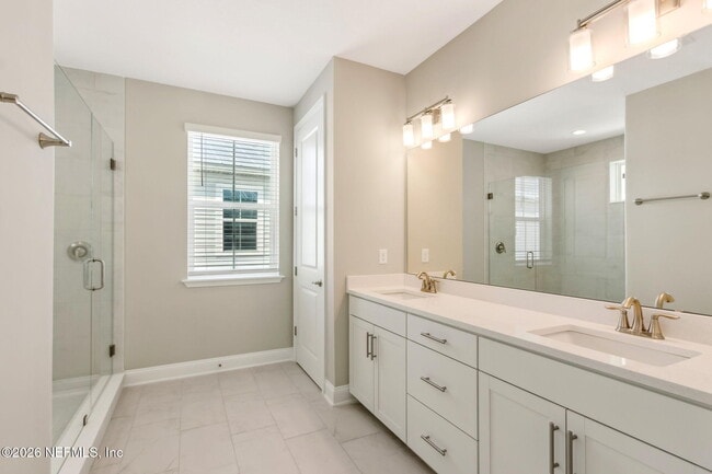 Building Photo - 571 Marquesa Cir