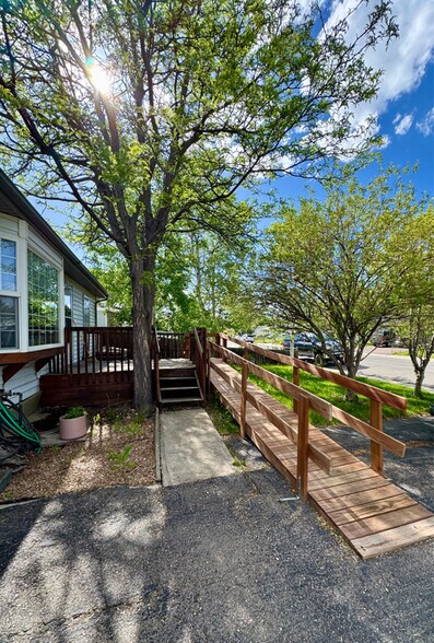 Building Photo - 10800 W 39th Pl