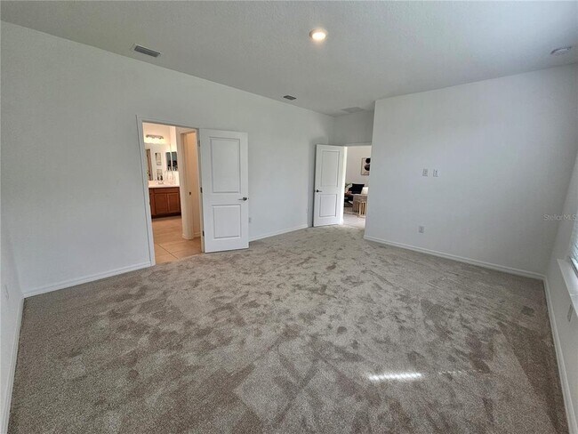 Building Photo - 10171 Milky Way Cir