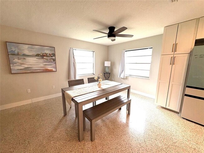 Building Photo - 4704 Telfair Dr