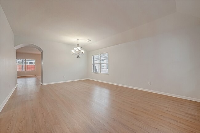 Building Photo - 1922 Bevington Oaks Cir