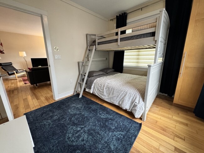 Building Photo - 277 Broadway