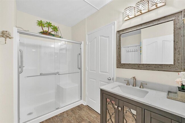 Building Photo - 760 Siena Palm Dr