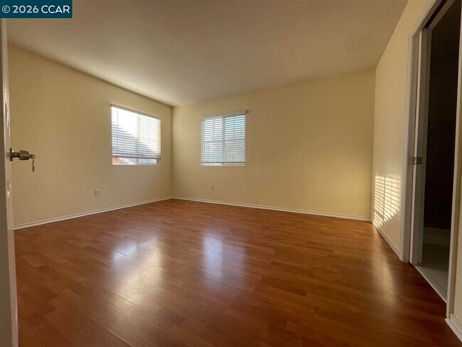 Building Photo - 4443 Meadow Valley Cir