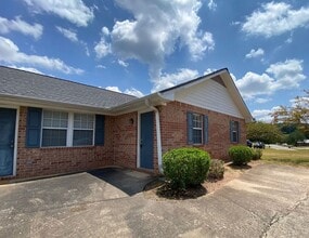 Building Photo - PRE LEASING AUGUST 2026!