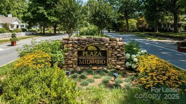 Building Photo - 1915 Hamorton Pl