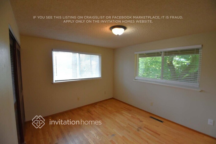 Building Photo - 11002 Dean Ct SW