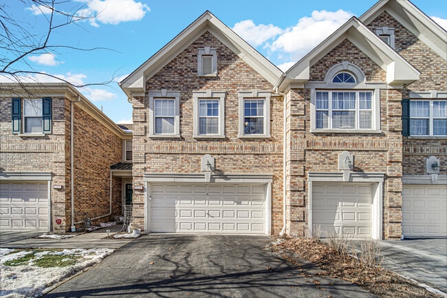 Building Photo - 1264 Sarah Blvd