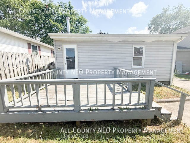Building Photo - 1301 Benton St