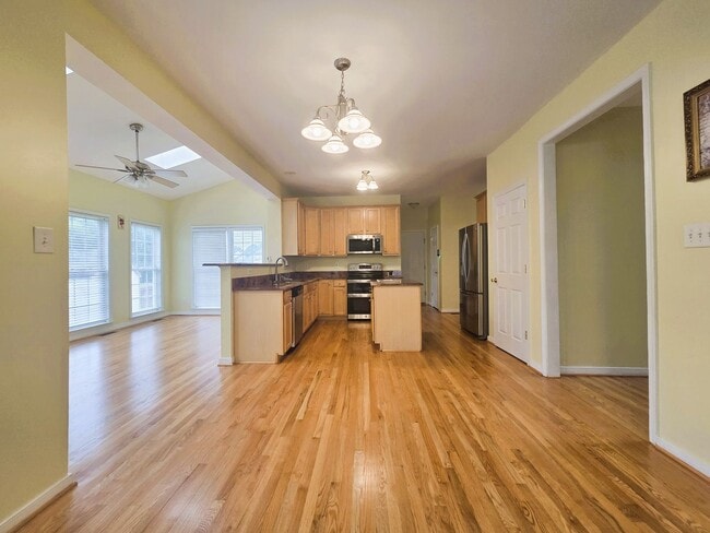 Building Photo - Stately brick front contemporary on huge c...