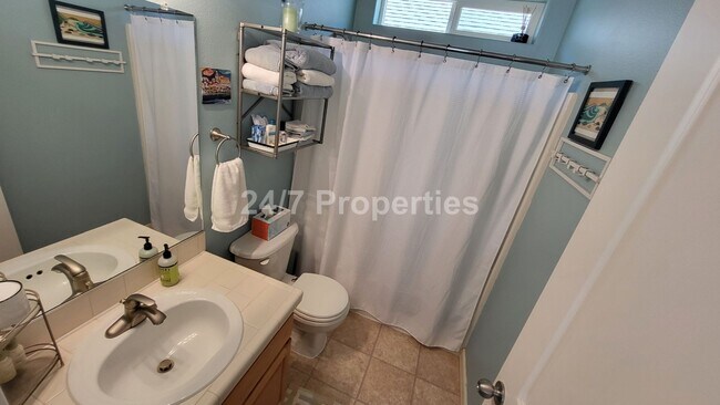 Building Photo - 3250 Wild Rose Loop