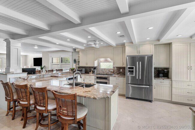Building Photo - 1109 Bel Air Dr