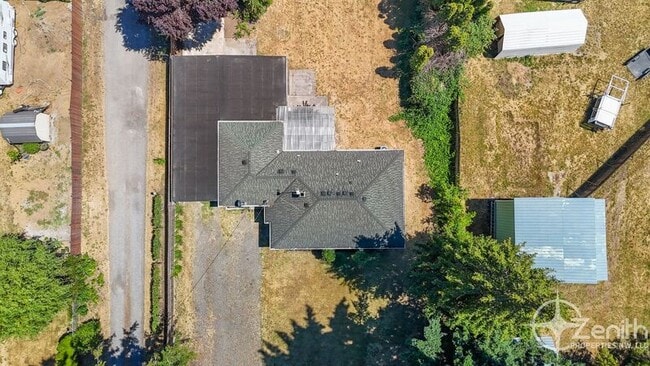 Building Photo - 4207 NE 59th Ave