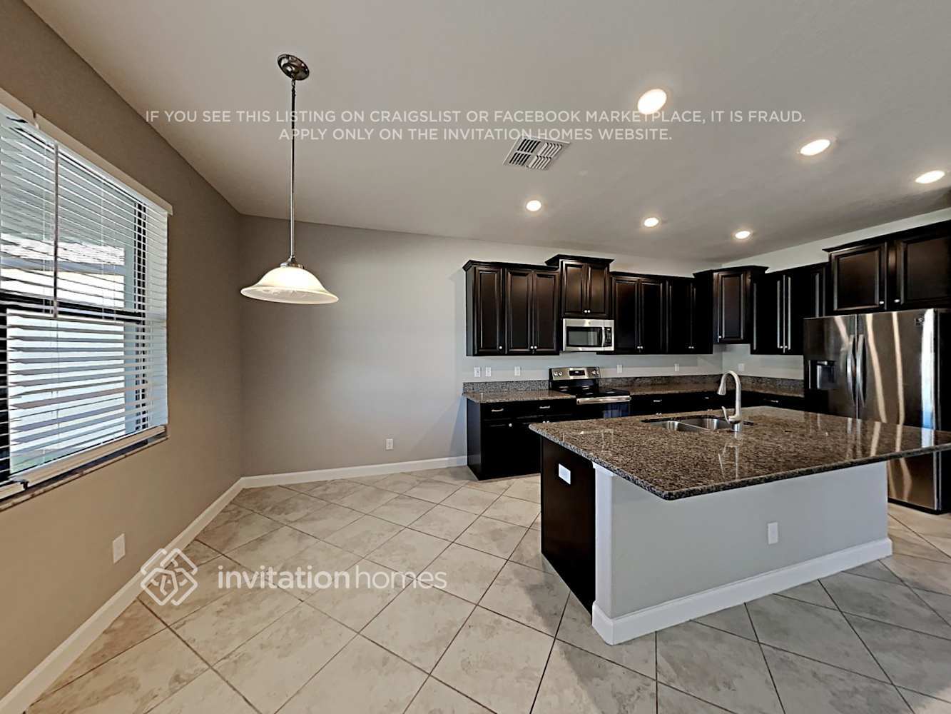 Building Photo - 10914 Great Cormorant Dr