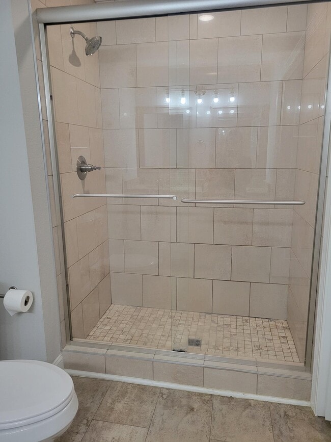 Building Photo - 2707 Cook Rd