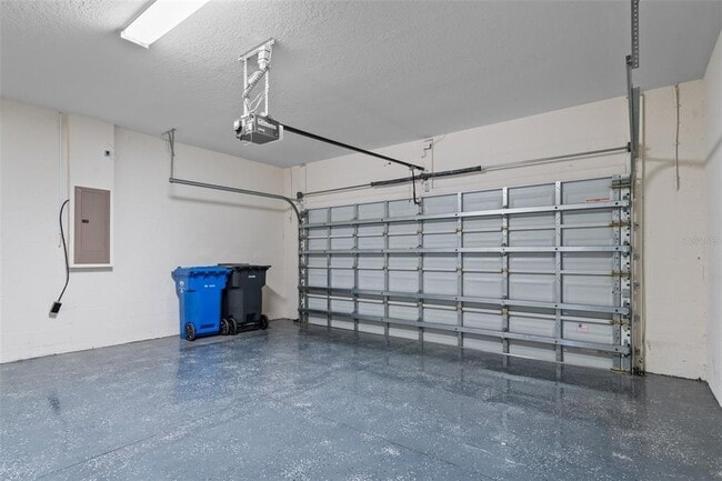 Building Photo - 16030 Bella Woods Dr