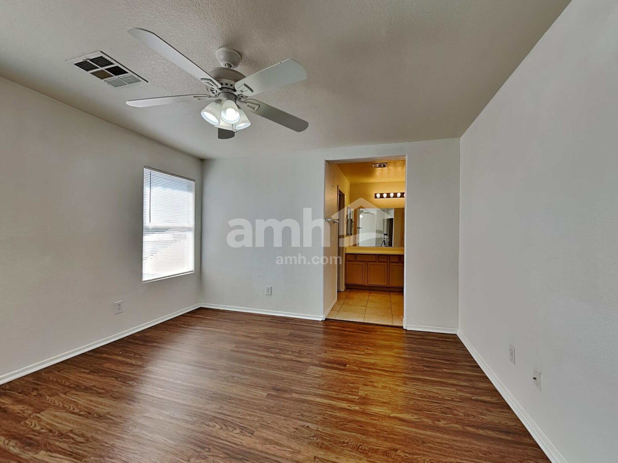 Building Photo - 2014 N 104th Ave
