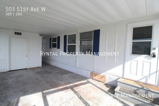 Building Photo - 503 51st Ave W