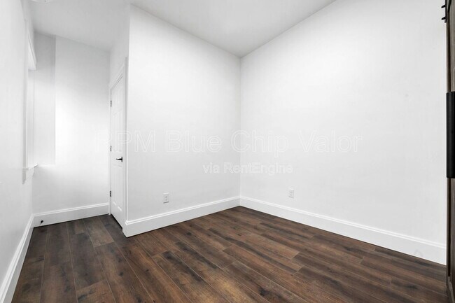 Building Photo - 2151 Colerain Ave