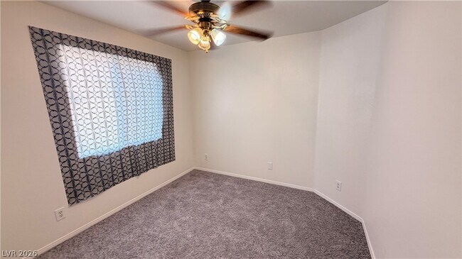 Building Photo - 6263 Dalbergia Ave