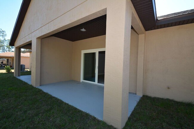 Building Photo - 25 Rosepetal Ln