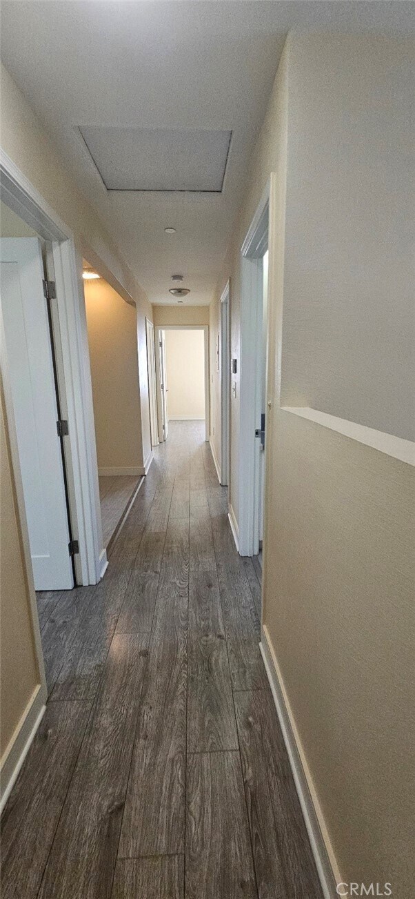 Building Photo - 1631 E 85th St